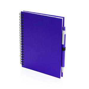 Quaderno personalizzato a spirale con copertina in cartone riciclato e penna in formato A5 KOGUEL MKT4729 - Blu